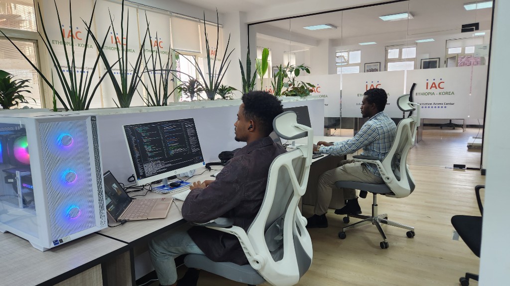 VTech developers working together